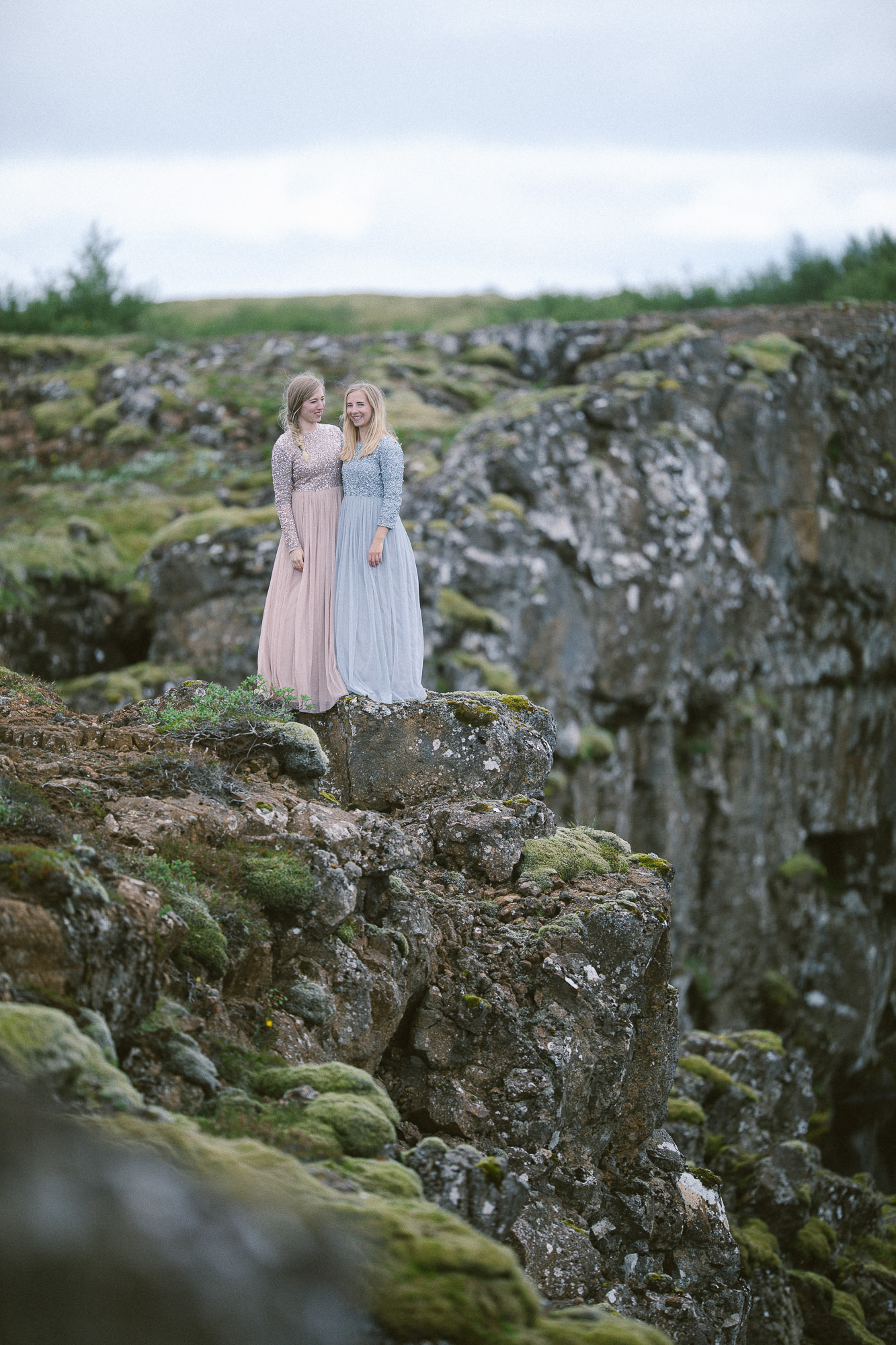 Export x3 5D4 5835 Anja & Damaris @thingvellier 4